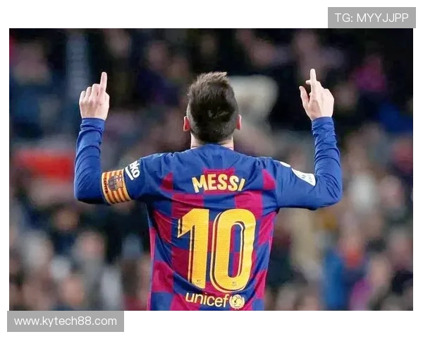 梅西足球生涯精彩瞬间图集展现传奇球星的辉煌与激情